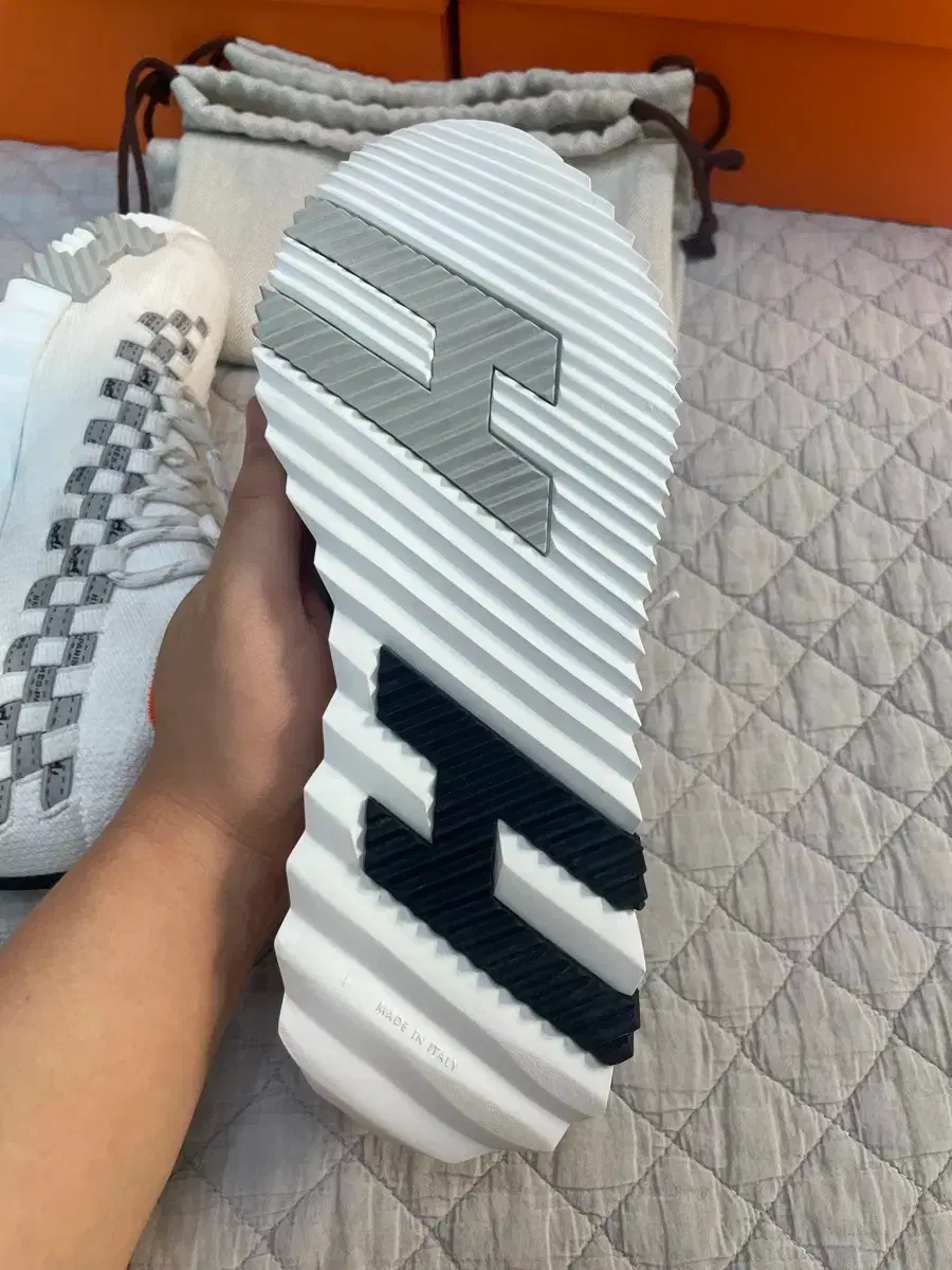 thumbnail-6